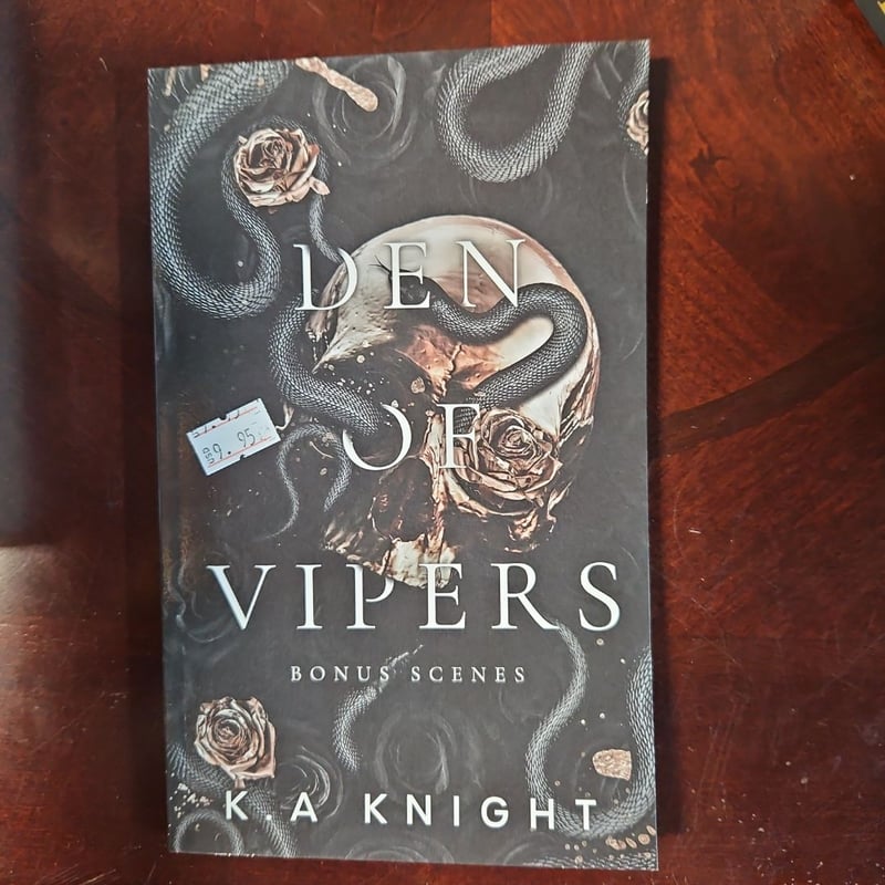 Den Of Vipers: Bonus Scenes