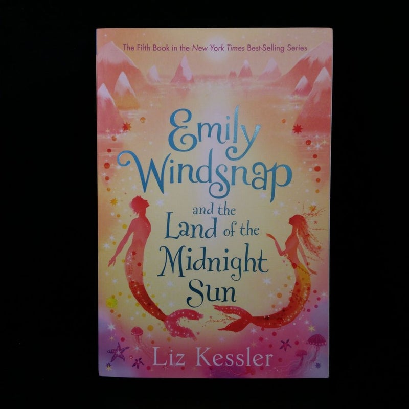 Emily Windsnap and the Land of the Midnight Sun