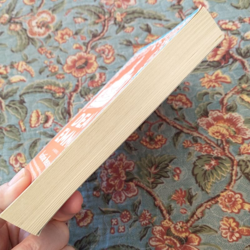 Dear Emma by Katie Heaney, Paperback | Pangobooks