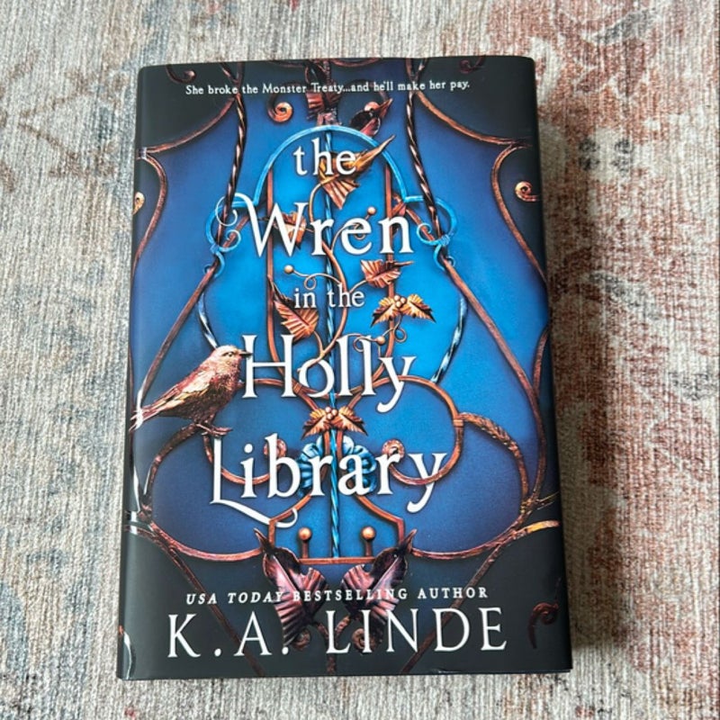 The Wren in the Holly Library (Deluxe Limited Edition)