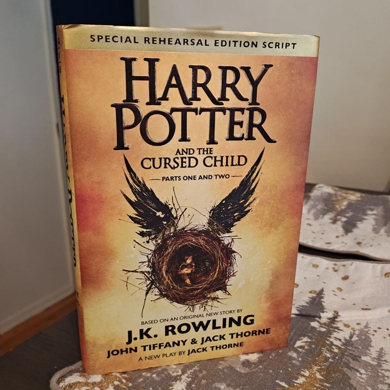 Harry Potter and the Cursed Child Parts One and Two (Special Rehearsal Edition Script)