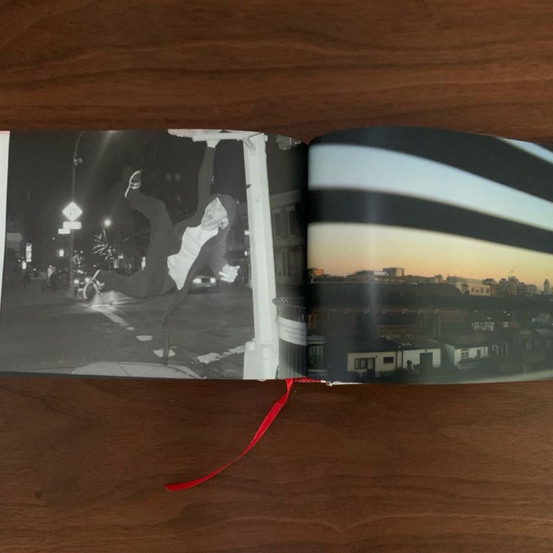 SIGNED Notes from the Outernet Book 1/2010