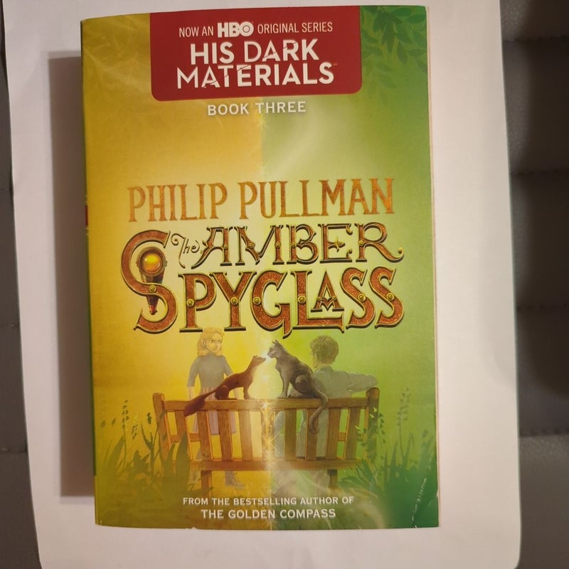 His Dark Materials: the Amber Spyglass (Book 3)