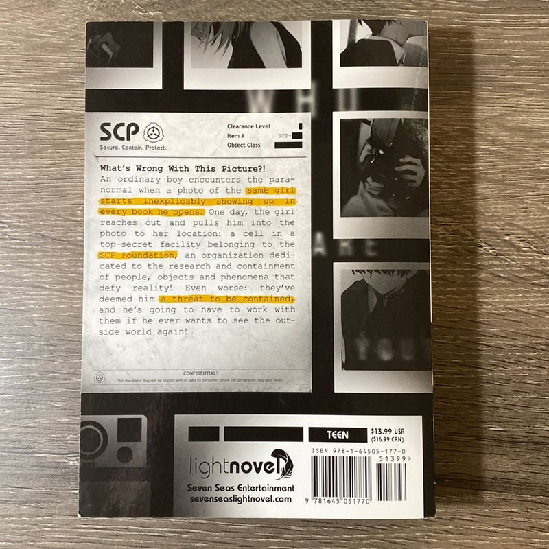 SCP Foundation: Iris Through the Looking-Glass (Light Novel) Vol. 1