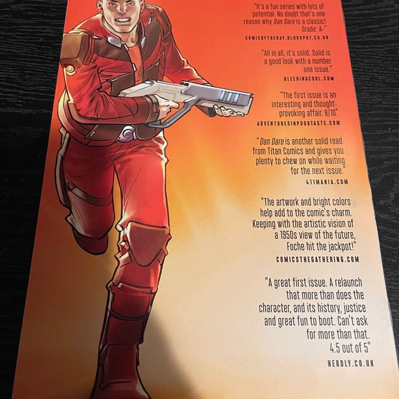 DAN DARE #2a (2017 TITAN Comics)