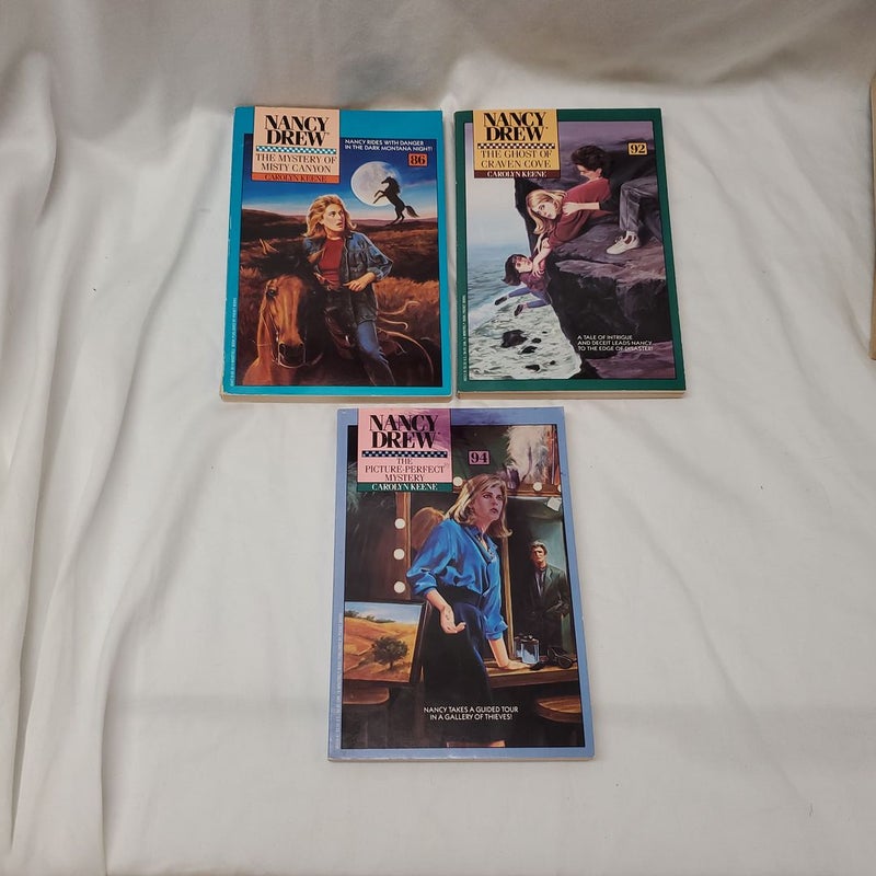 Vintage Nancy Drew six book bundle 