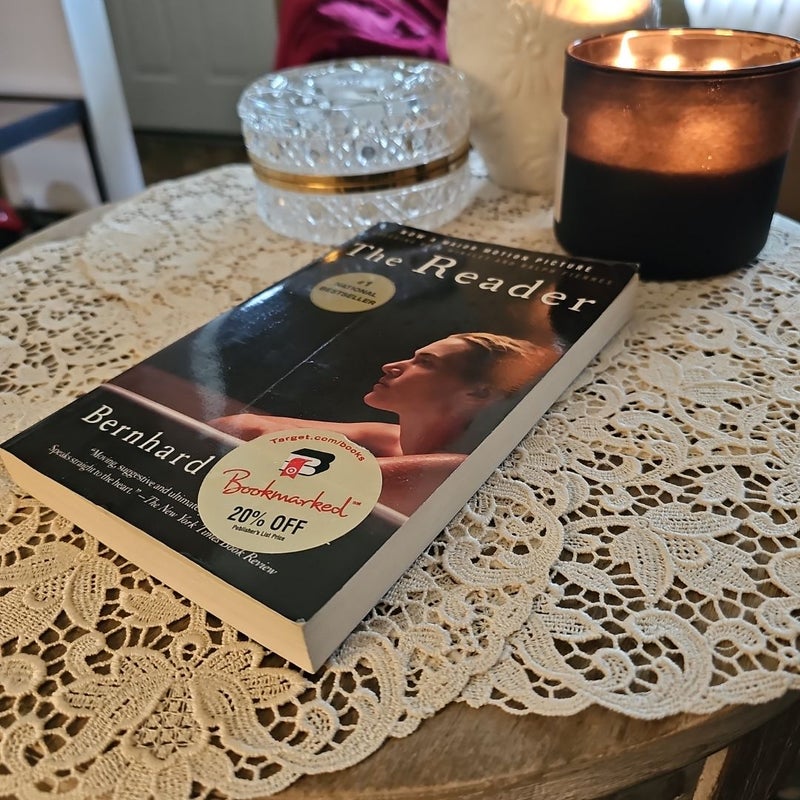 The Reader (Movie Tie-In Edition)