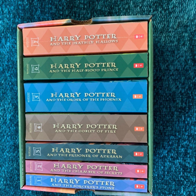 Harry Potter Paperback Boxset #1-7