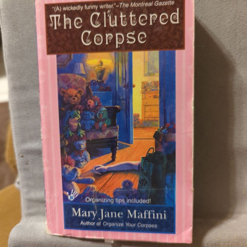 The Cluttered Corpse