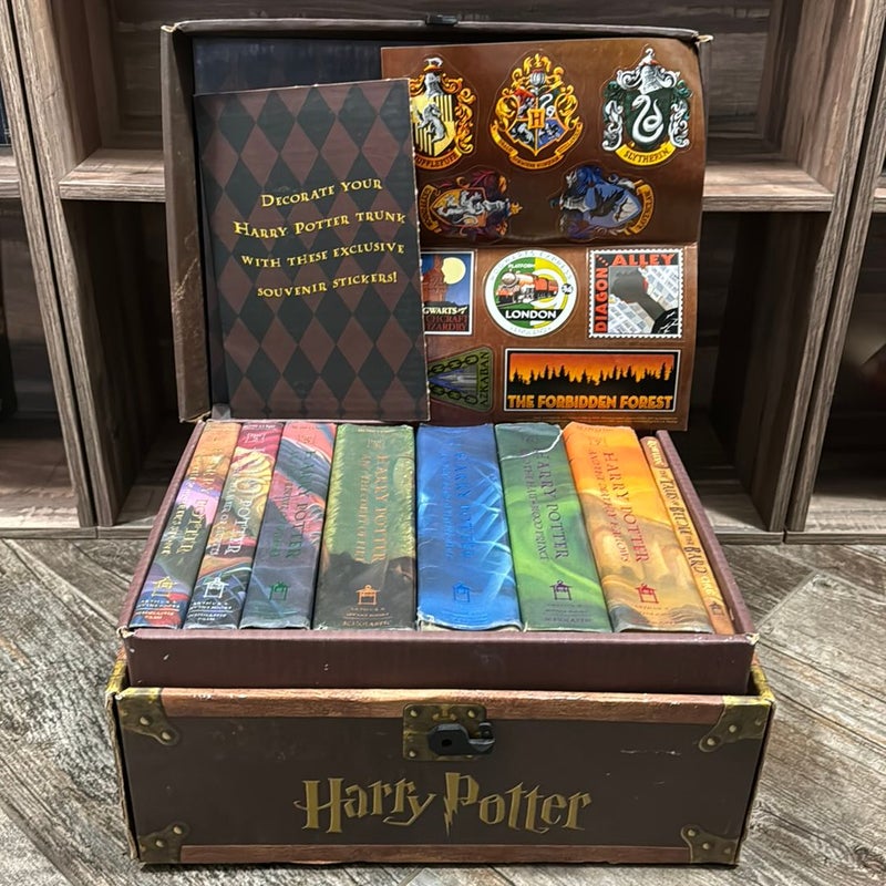 Harry Potter Books Set # 1-7 in Collectible Trunk-Like Toy Chest Box