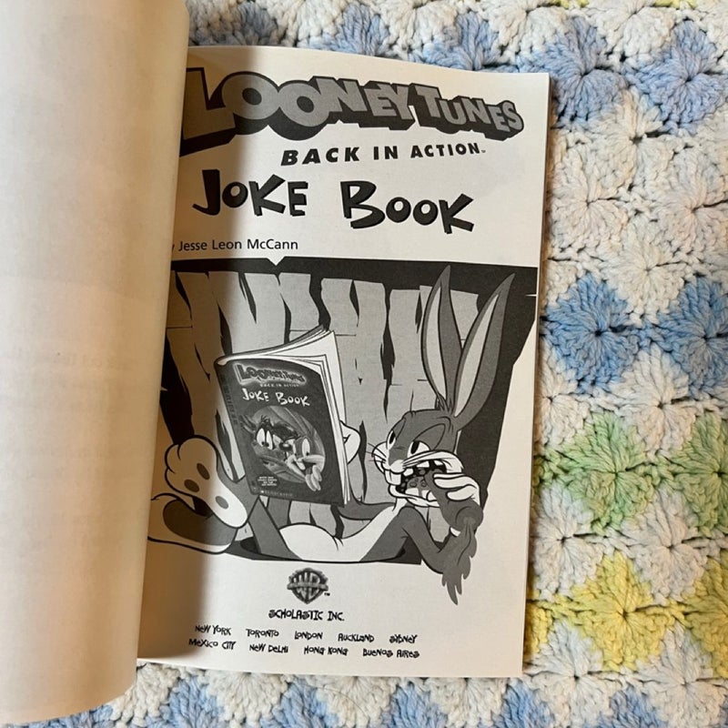 Looney Tunes Back In Action Joke Book