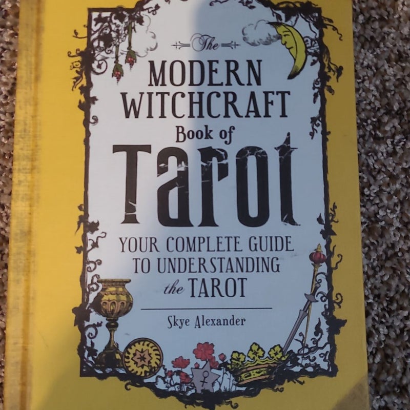 The Modern Witchcraft Book of Tarot