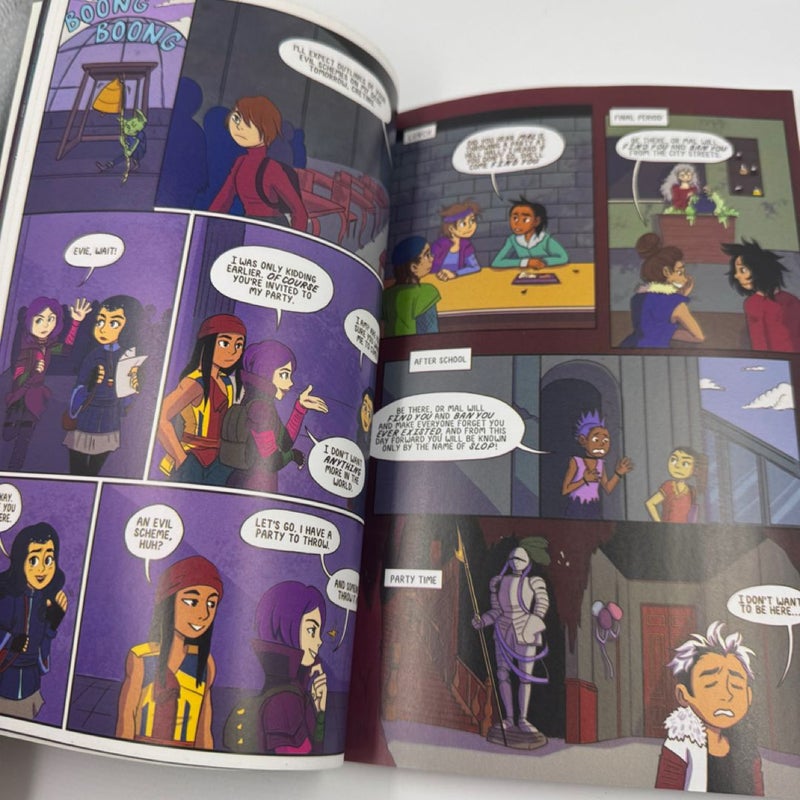 The Isle of the Lost: the Graphic Novel (a Descendants Novel)