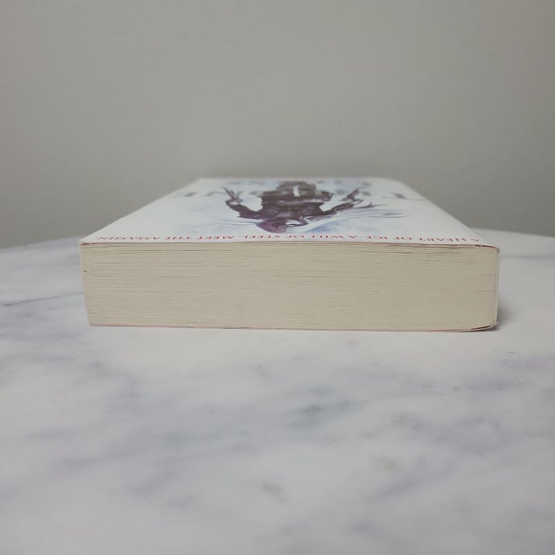 Throne of Glass | UK Paperback OOP Out of Print