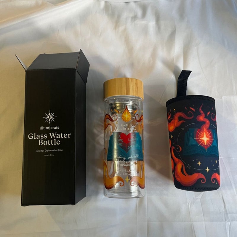 Illumicrate “Into the Fire” Glass Water Bottle 