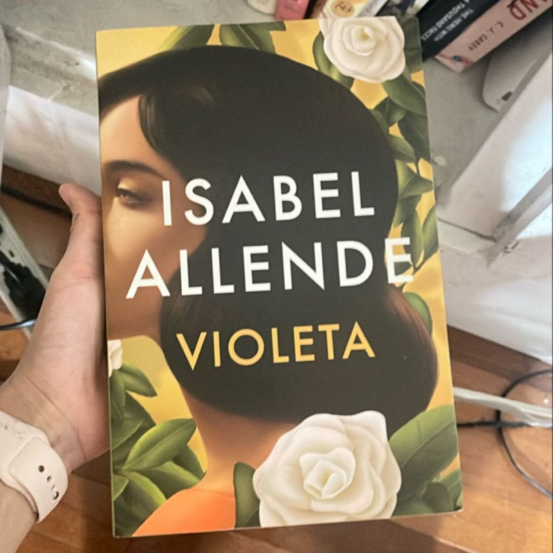 Violeta SPANISH EDITION