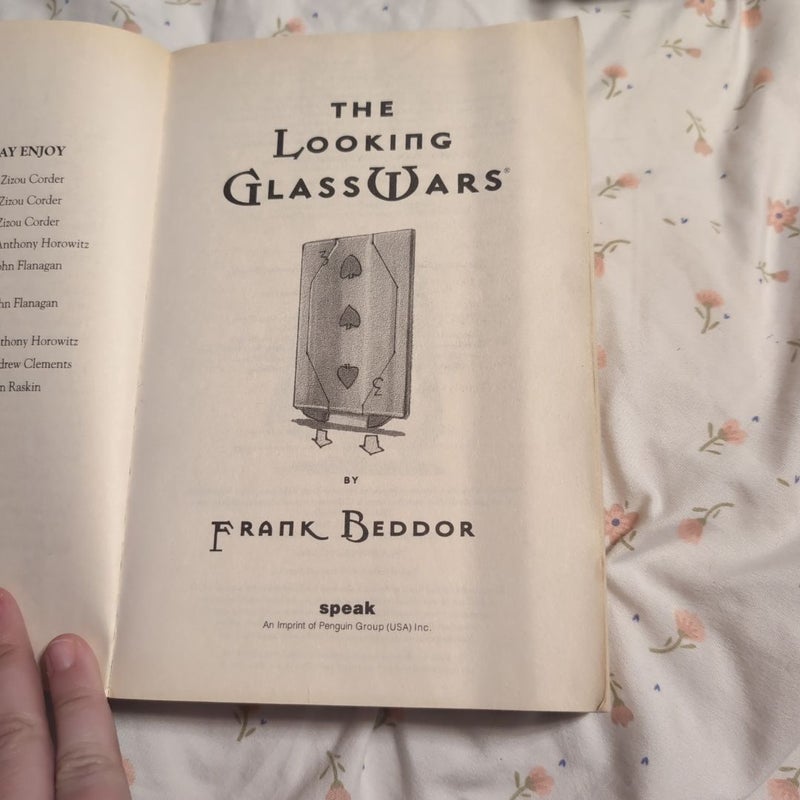 The Looking Glass Wars