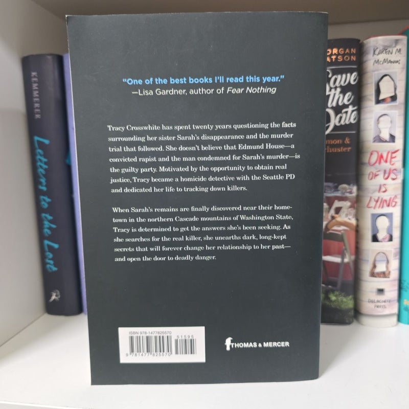 My Sister's Grave (Tracy Crosswhite #1)