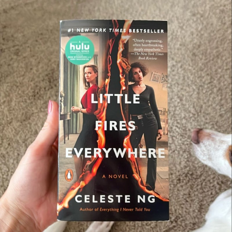 Little Fires Everywhere (Movie Tie-In)