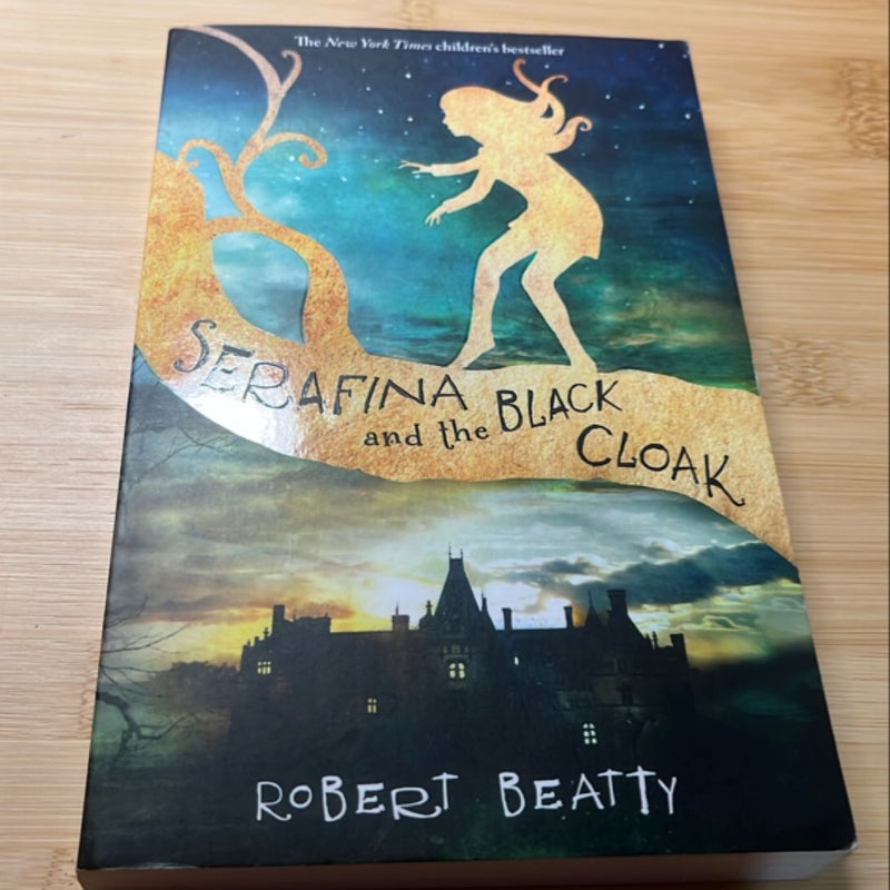 Serafina and the Black Cloak