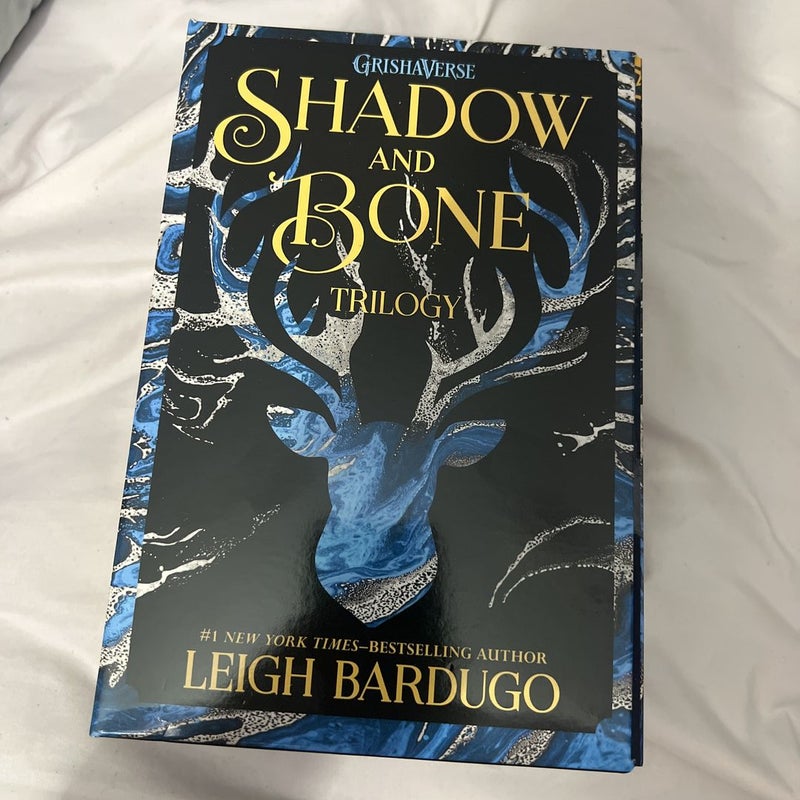 The Shadow and Bone Trilogy Boxed Set