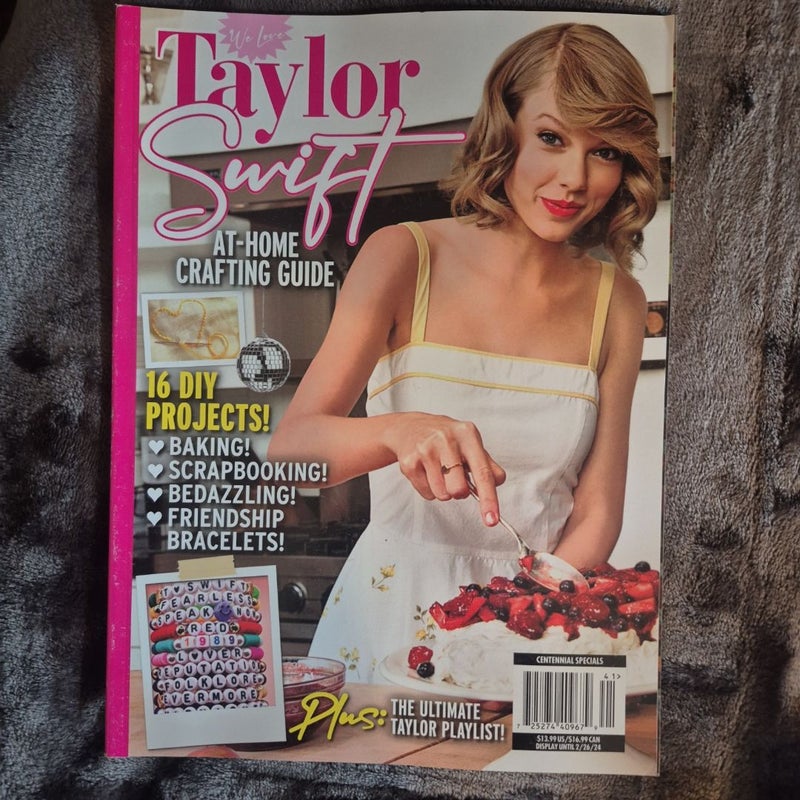 Lot of 9 Taylor Swift Magazines