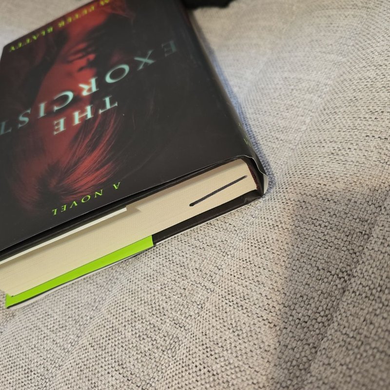The Exorcist by William Peter Blatty, Hardcover Pangobooks