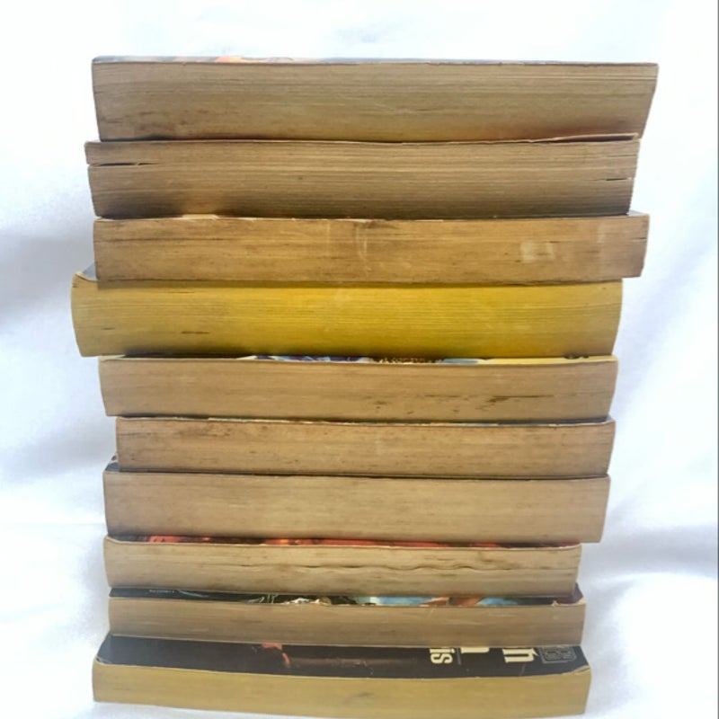 Bundle of 10 vintage books by Janet Morris, fantasy novels books. City at the edge of time, Heroes Hell ect. 