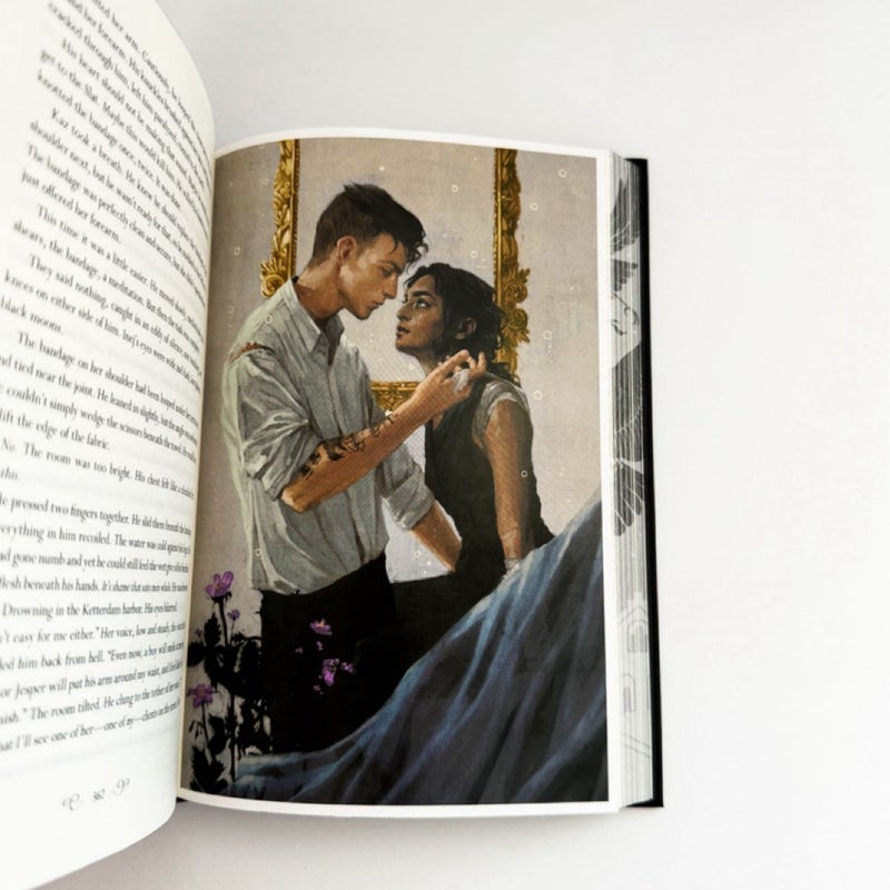 【Owlcrate】Six of Crows & Crooked Kingdom Six of crows + crooked kingdom 洋書 Owlcrate】Six of Crows