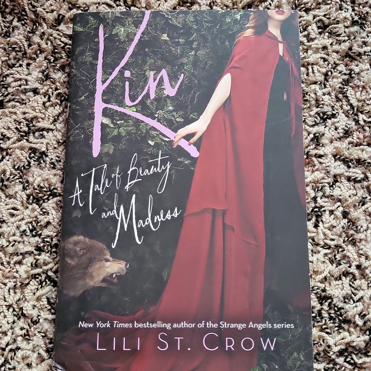 Kin by Lili St. Crow