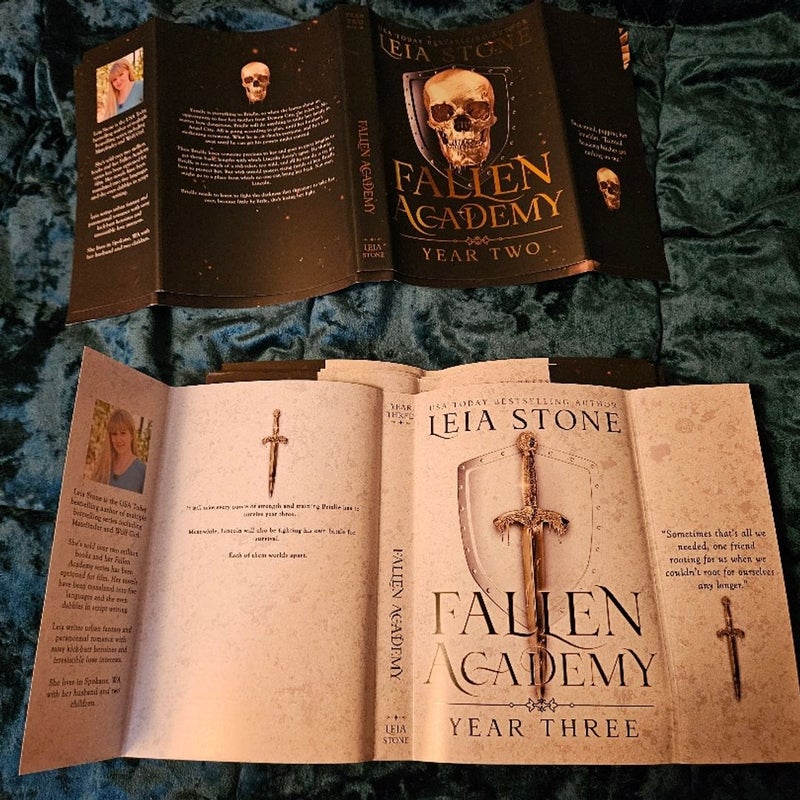 Fallen Academy special editions 