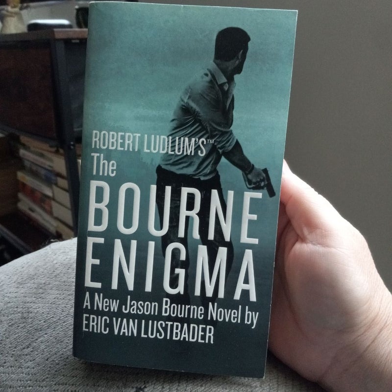 Robert Ludlum's (TM) the Bourne Enigma