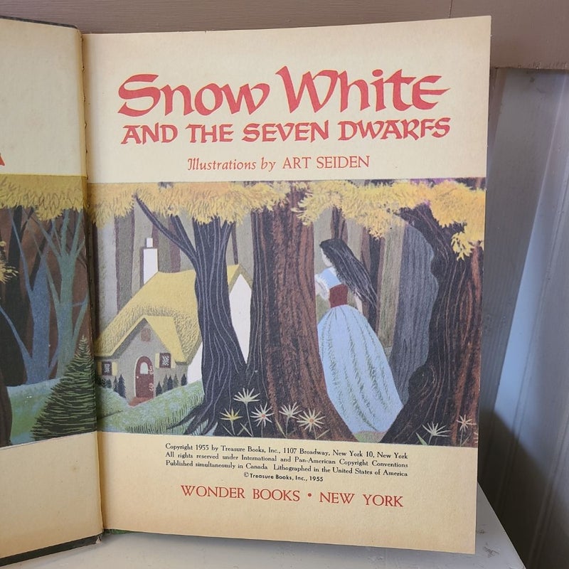 VINTAGE Snow White and the Seven Dwarfs