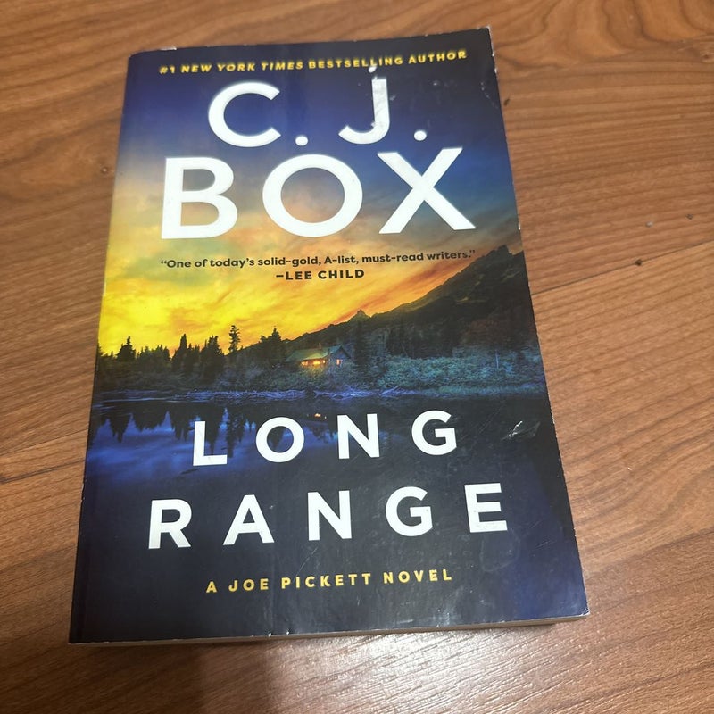 Long Range : Box, C. J.: : Books