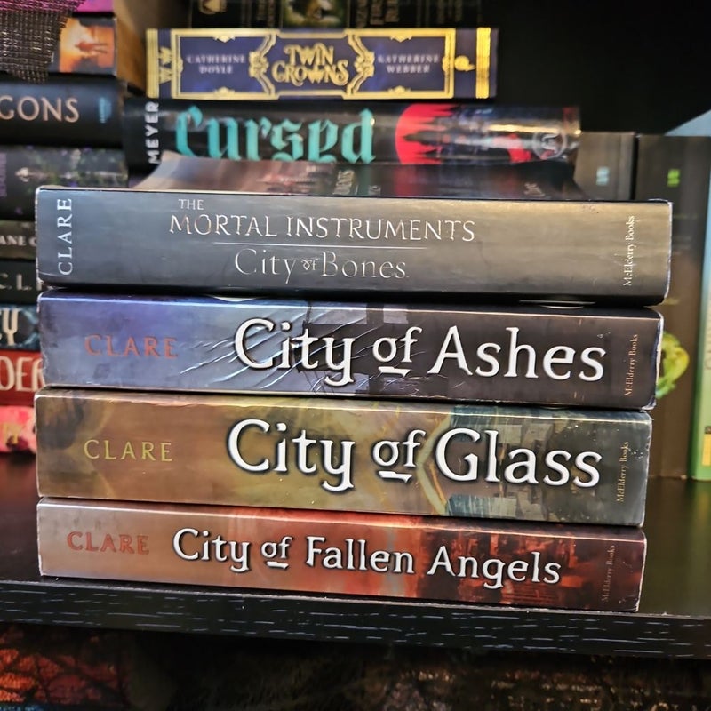 The Mortal Instruments: Books 1-4