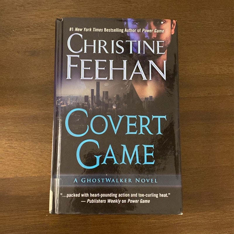 Christine Feehan Large Print Reader’s Bundle (Covert Game & Dark Sentinel)