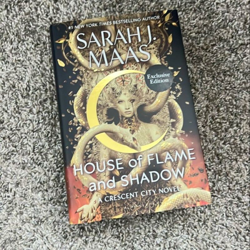 House of Flame and Shadow - WATERSTONES Exclusive