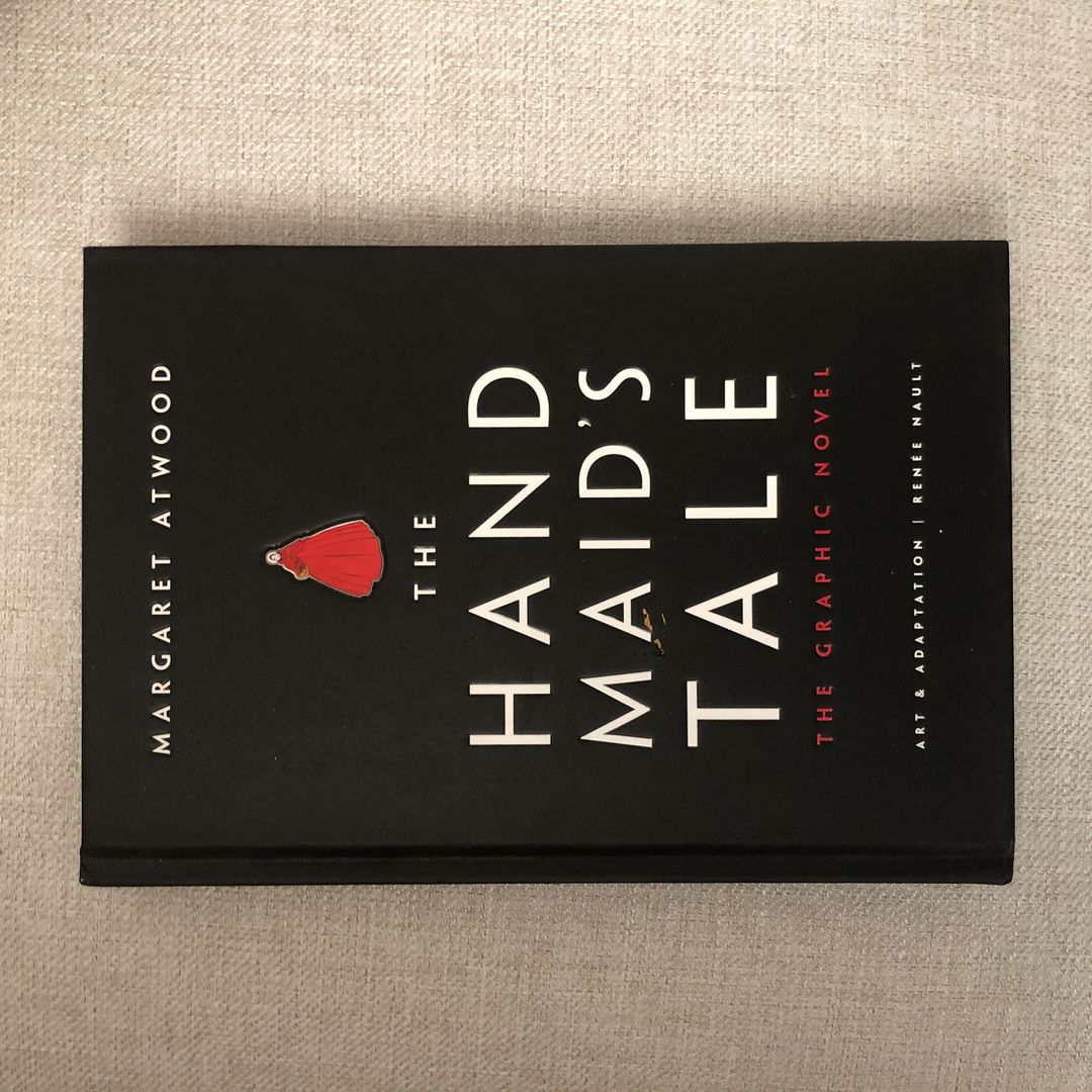 The Handmaid's Tale (Graphic Novel) book cover