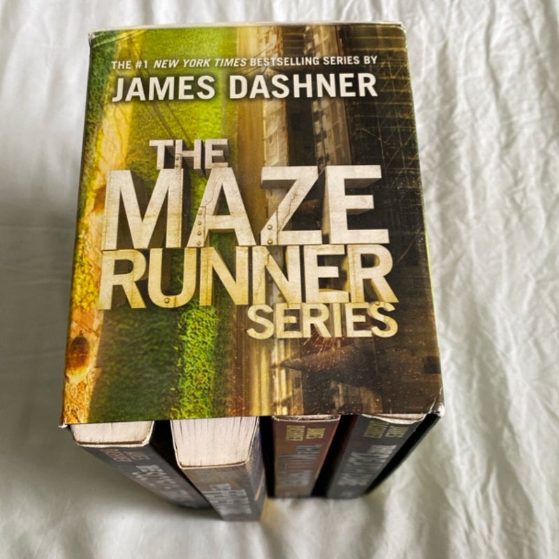The Maze Runner Series Complete Collection Boxed Set (5-Book)