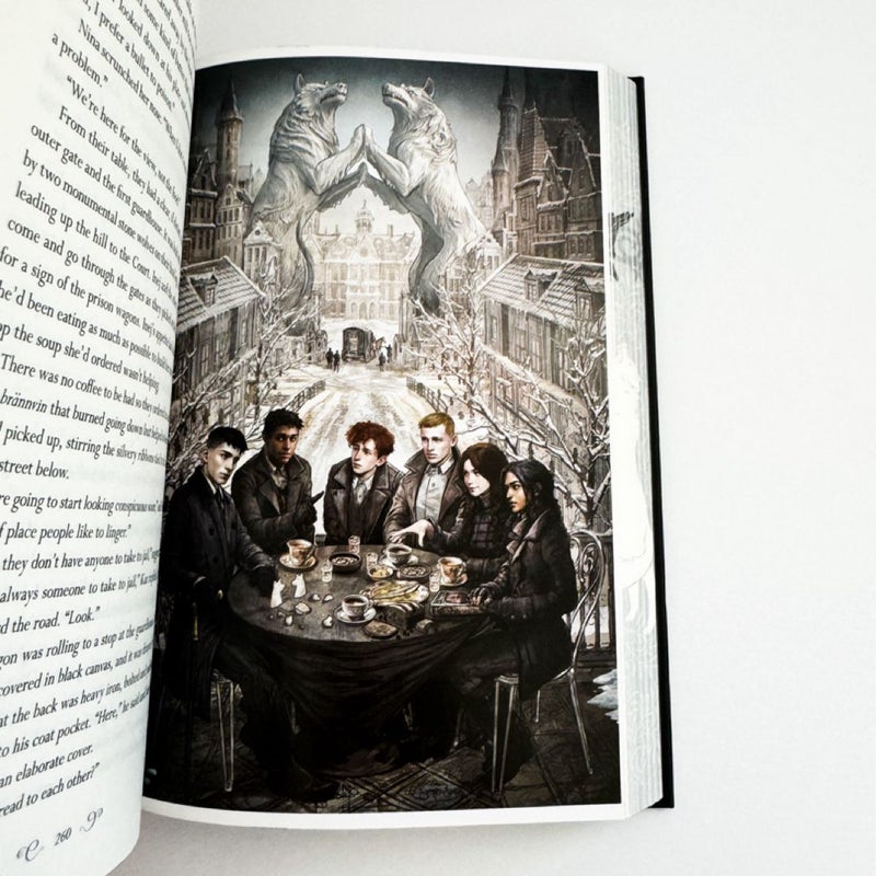 【Owlcrate】Six of Crows & Crooked Kingdom owlcrate-six-of-crows-finally-