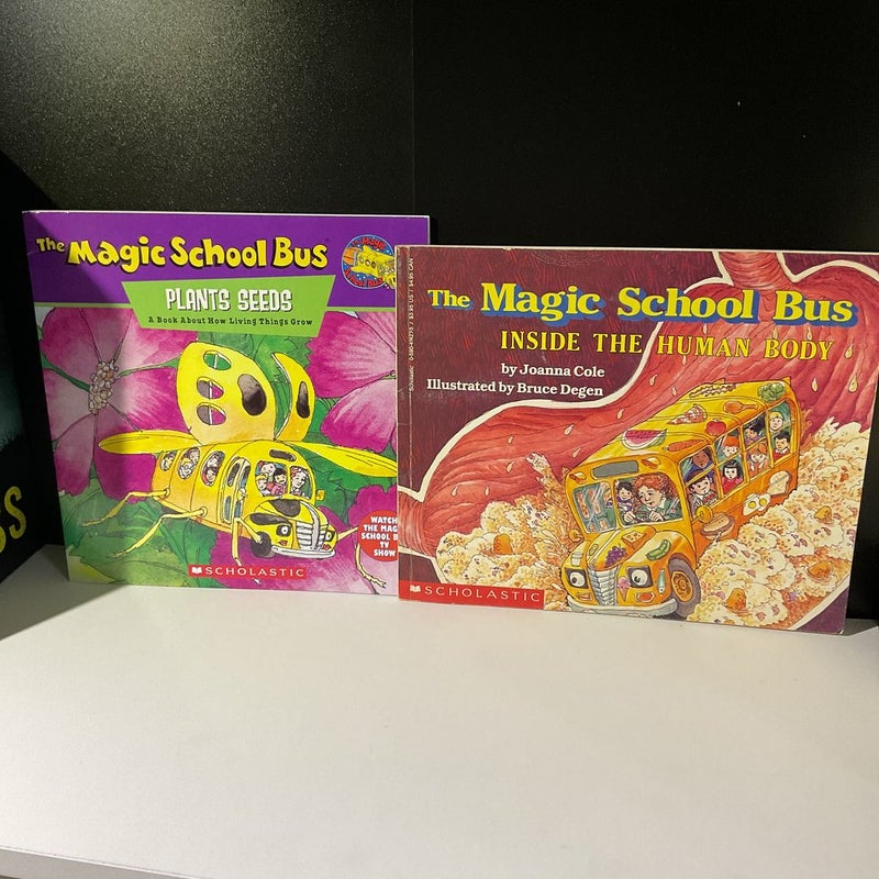 2 Book Bundle: The Magic School Bus