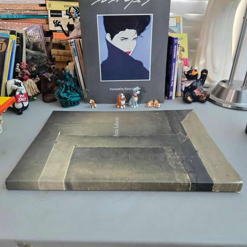 Annie Leibovitz Signed Book