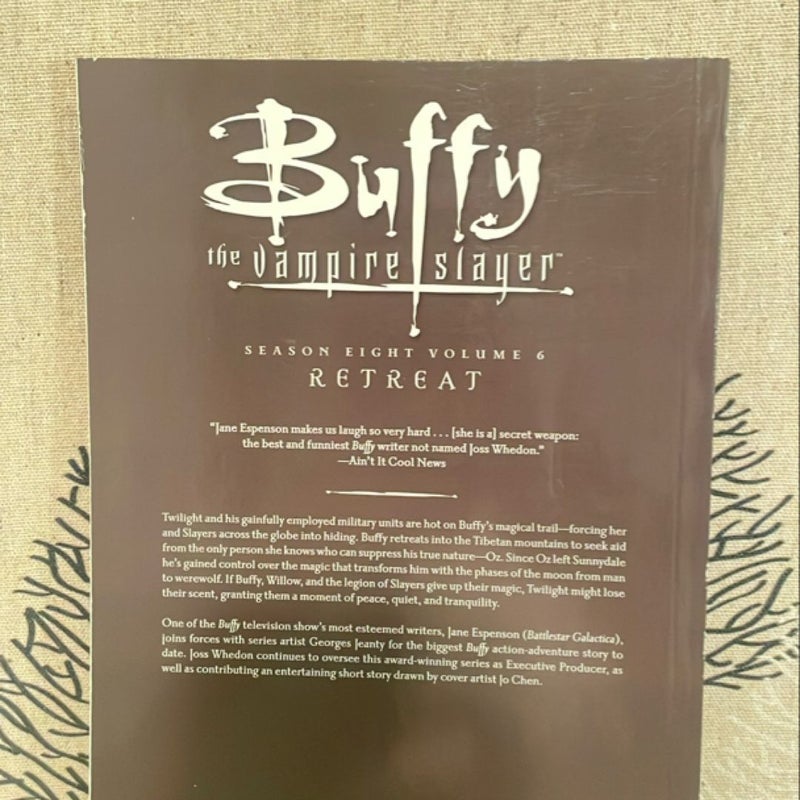 Buffy the Vampire Slayer Season 8 Volume 6: Retreat