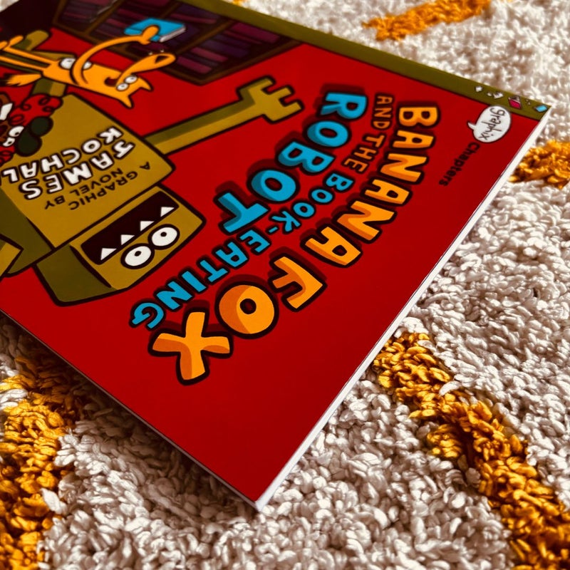 Banana Fox and the Book-Eating Robot: a Graphix Chapters Book (Banana Fox #2)