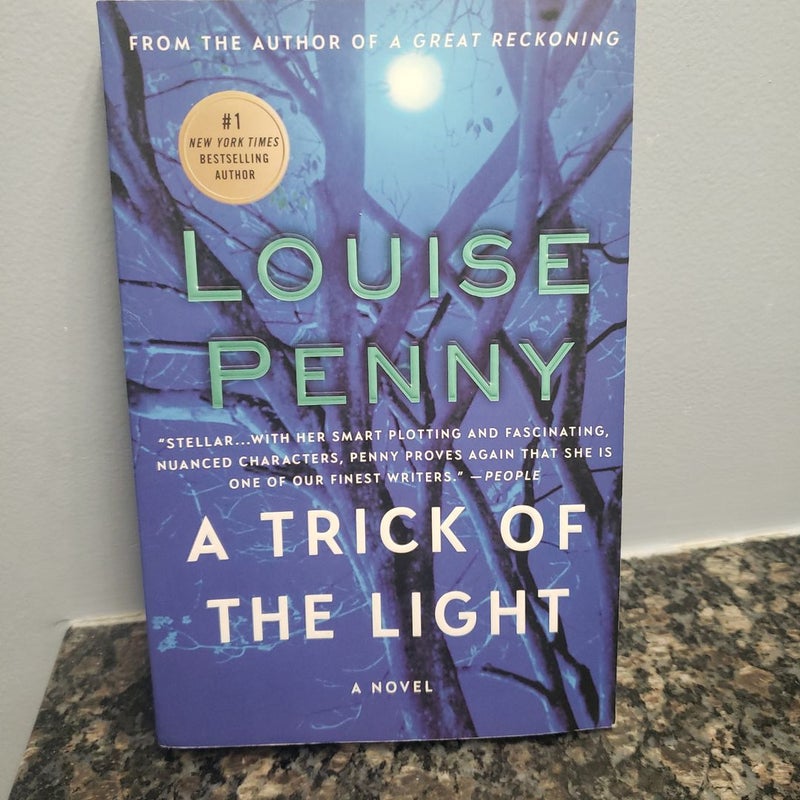 A Trick of the Light by Louise Penny, Paperback Pangobooks