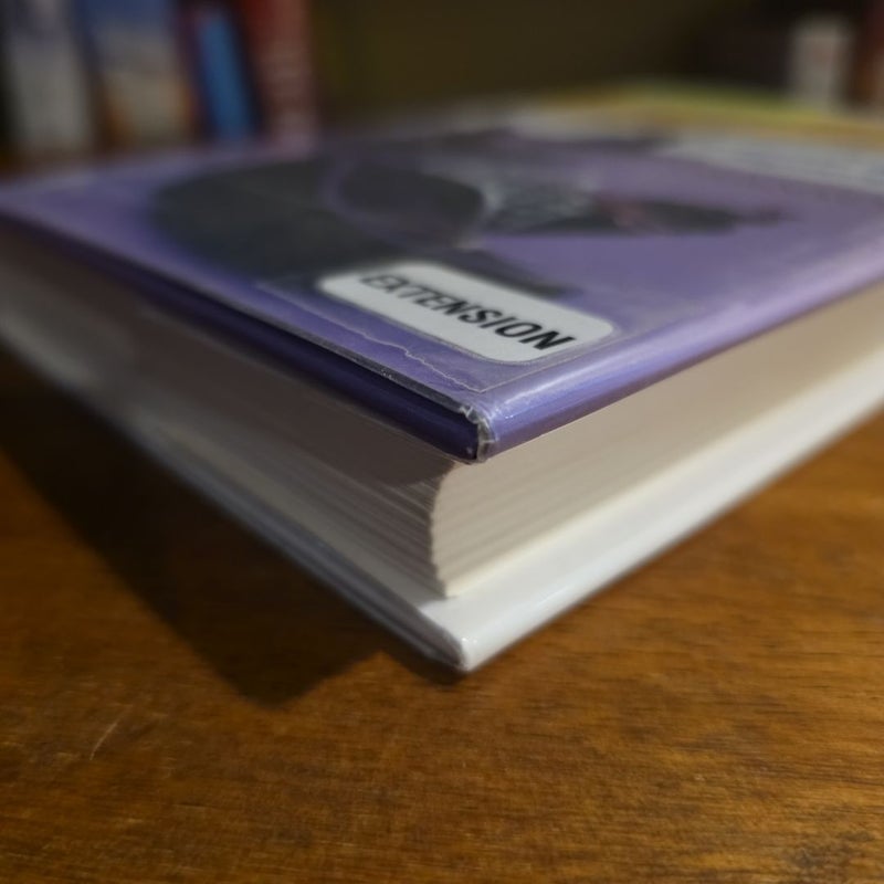 LARGE PRINT Murder of a Royal Pain, Scumble River 11 of 19 (EX-LIBRARY)