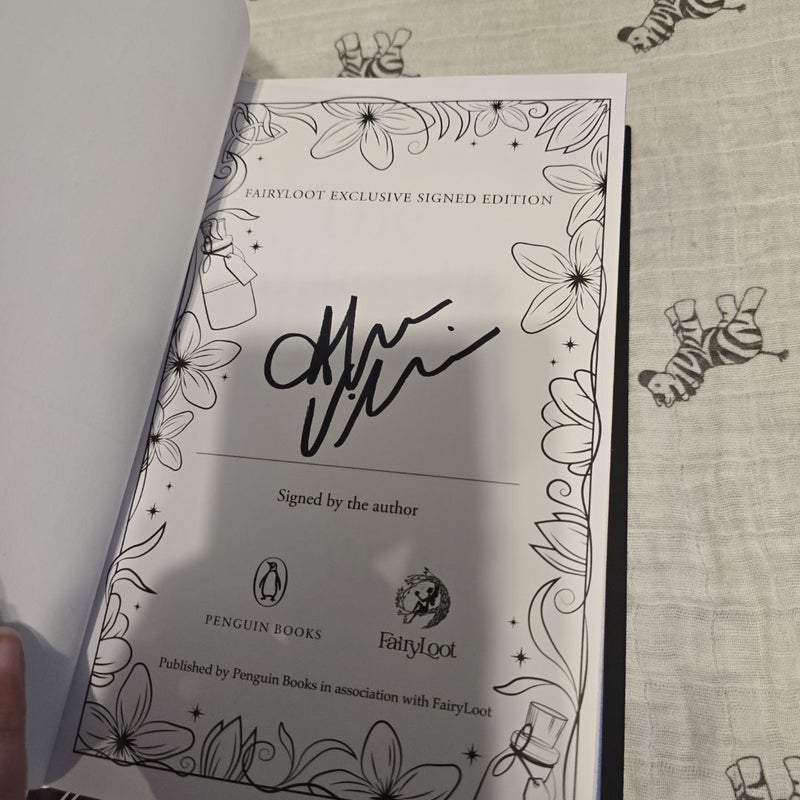 The Glittering Edge ***Fairyloot Edition***