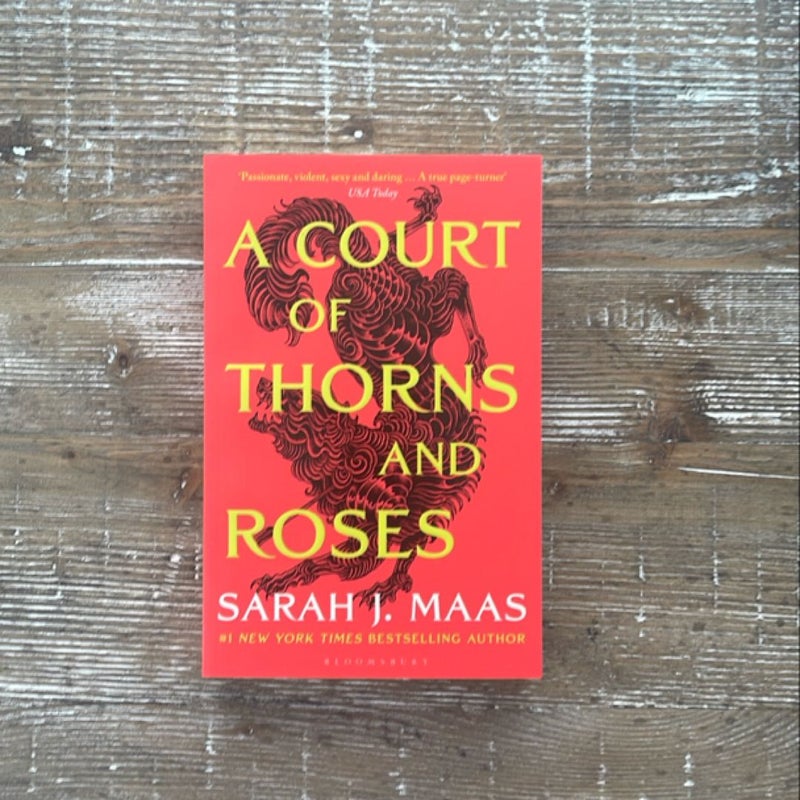 A Court of Thorns and Roses - UK edition 