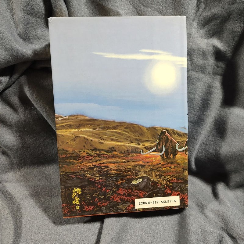 The Mammoth Hunters (1st ed. 1st print)