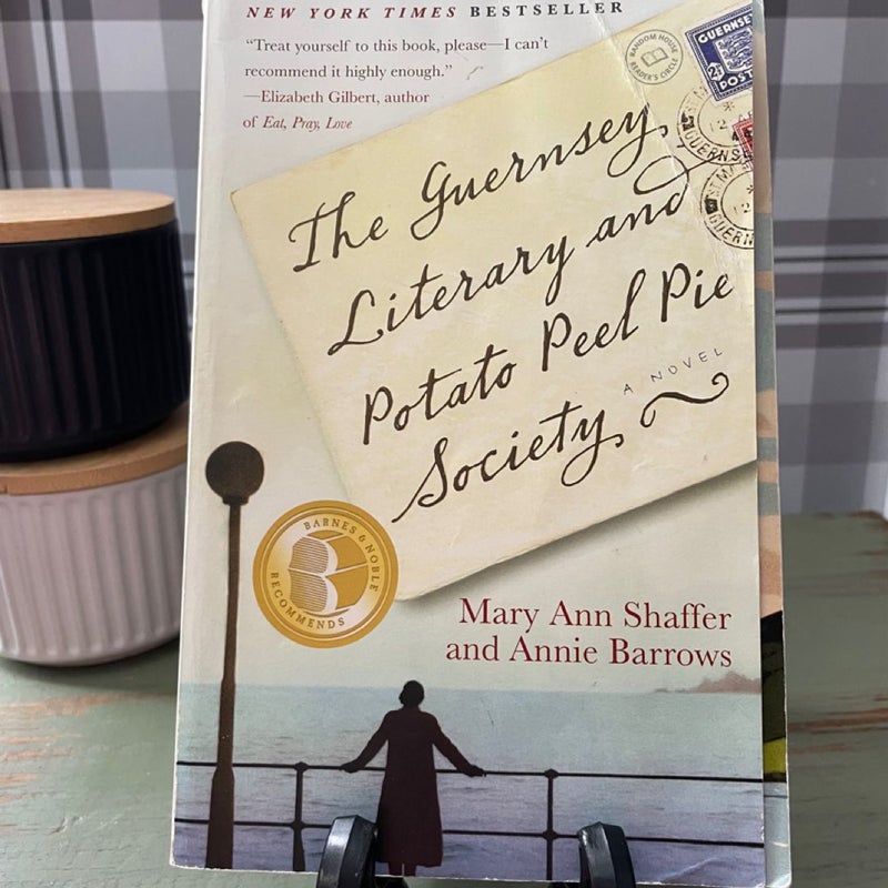 The Guernsey Literary and Potato Peel Pie Society